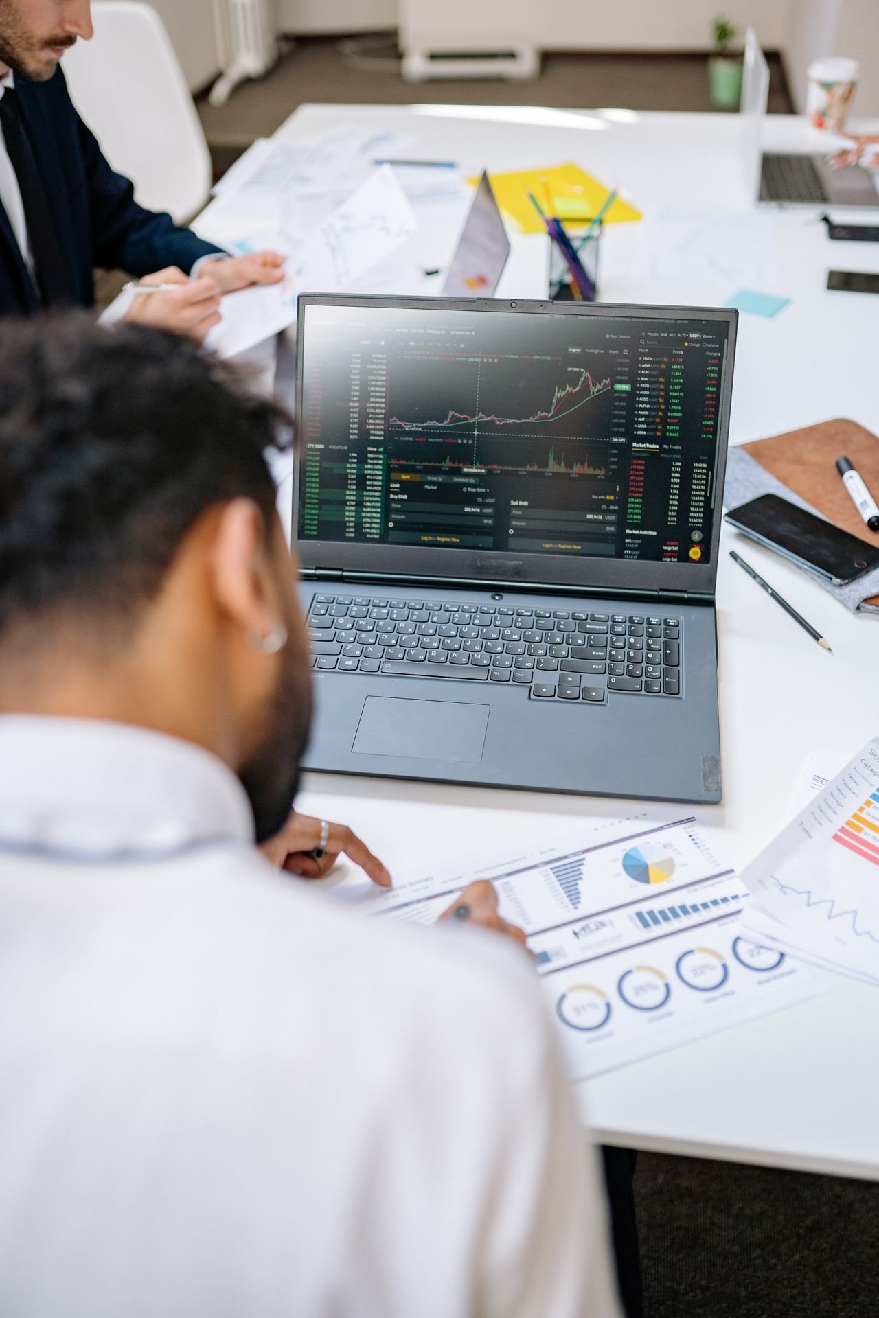 The Ultimate Digital Marketing Guide: SEO, Social Media, PPC & More